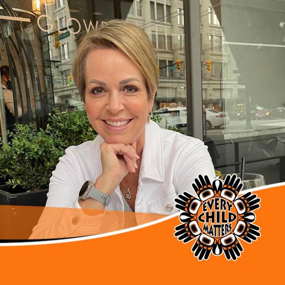 Meet your Posher, Lori - Picture 1 of 1